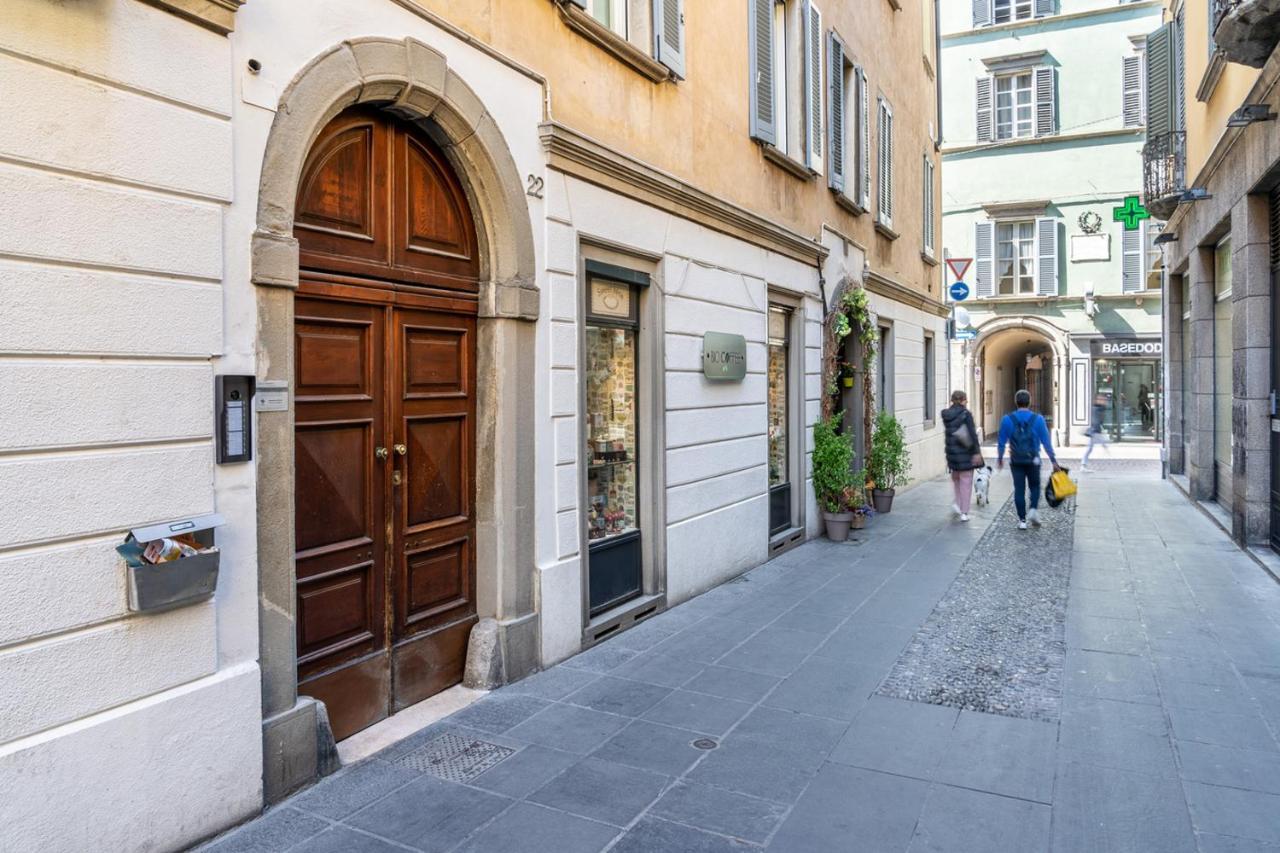 Centro Storico - Leonardo House Διαμέρισμα Μπέργκαμο Εξωτερικό φωτογραφία